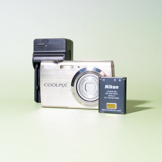 Nikon Coolpix S230 Digital Camera - Silver