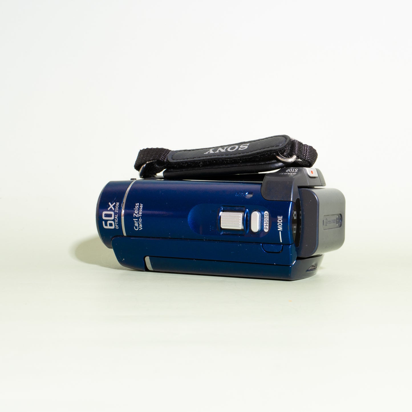 Sony Handycam DCR-SX40 Camcorder